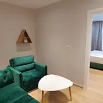 Hotel Armar 4*