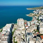 Armar Hotel 4*
