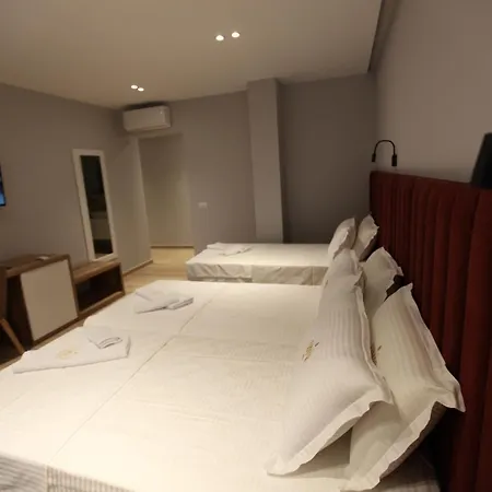 Armar Hotel Sarande